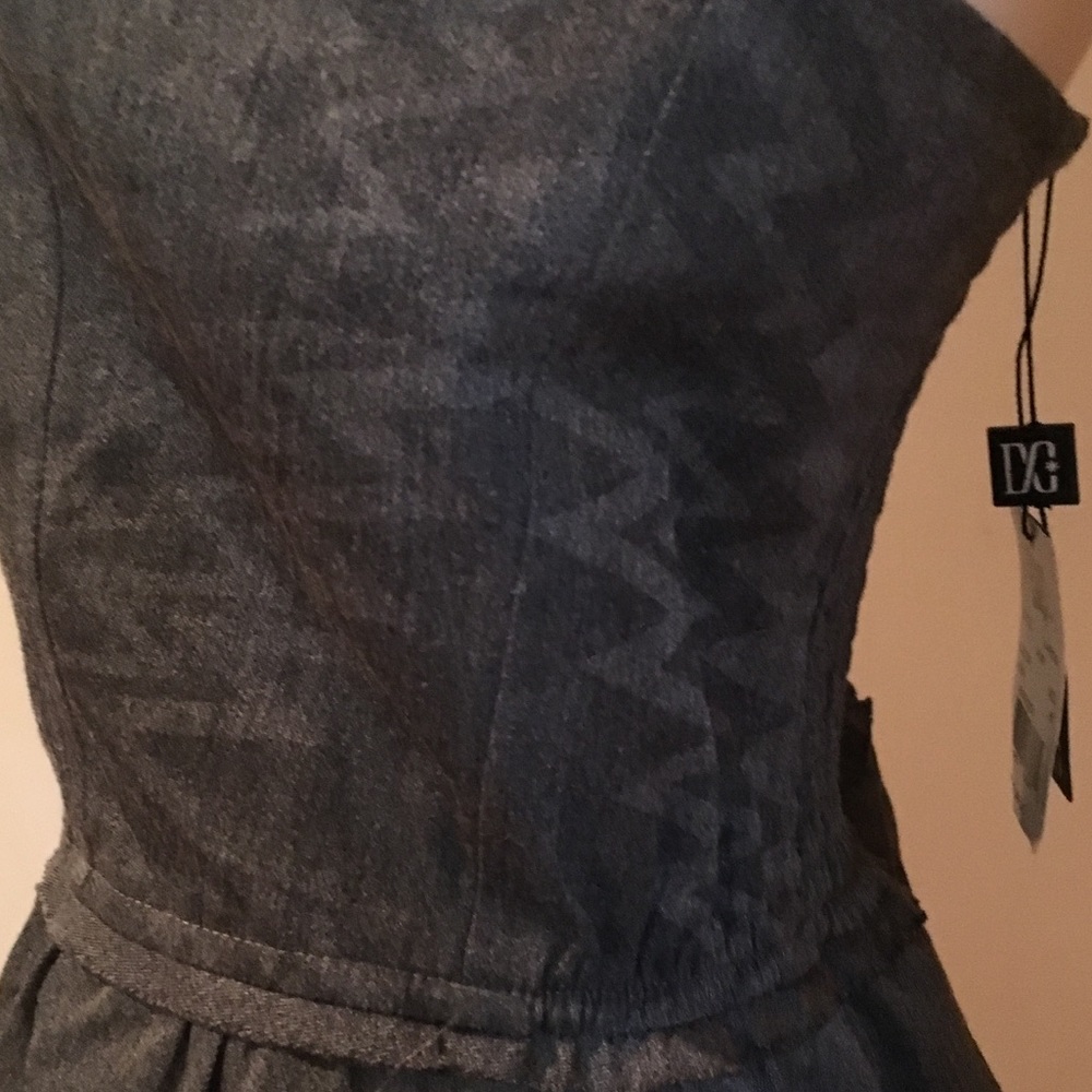 DC Dress - Picture 3 of 8